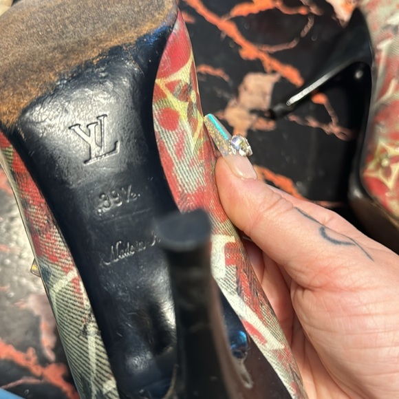 Vintage Peunrws Denim Monogram Louis Vuitton Peep Toe Heels Pumps - Picture 7 of 8